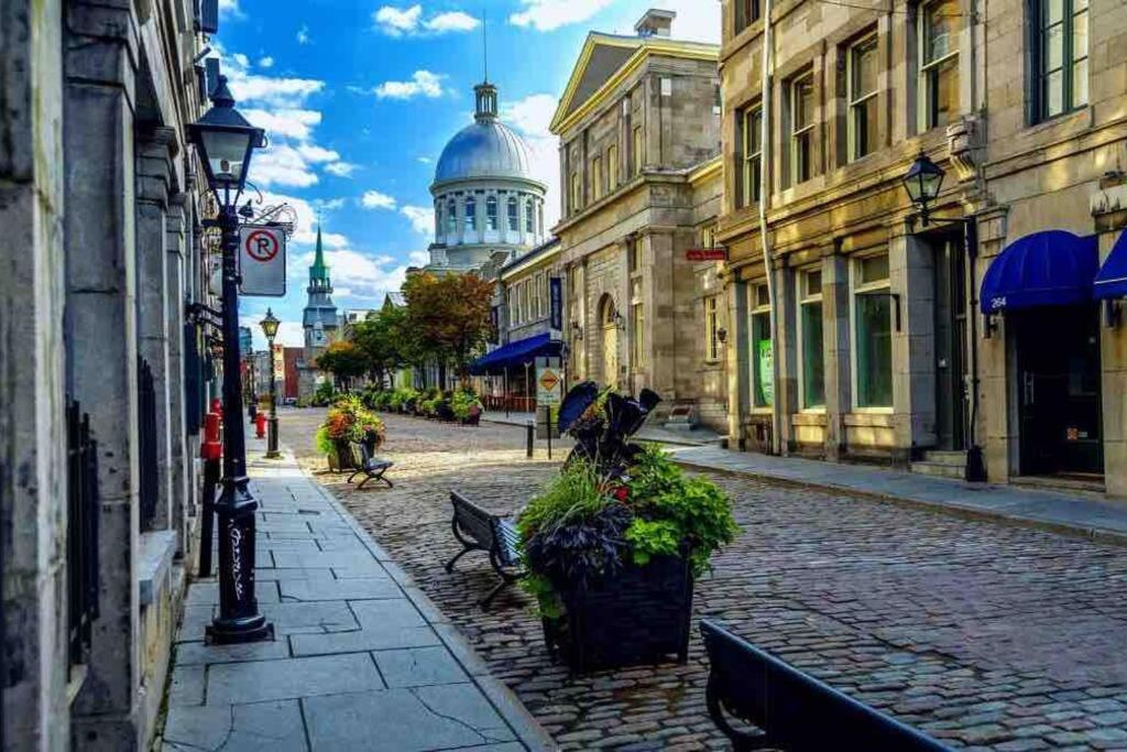 Mind Blowing City View - 2 Beds - Pool & Spa - Downtown Montréal Exteriör bild