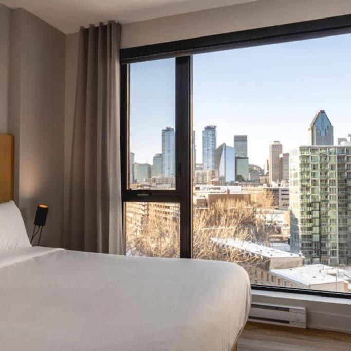 Mind Blowing City View - 2 Beds - Pool & Spa - Downtown Montréal Exteriör bild